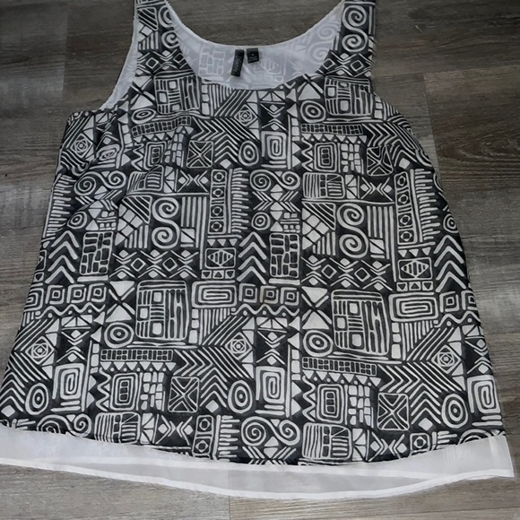 Black and white tank top size M - Picture 1 of 2